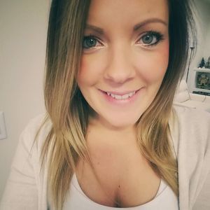 Meet your Posher, Carrie